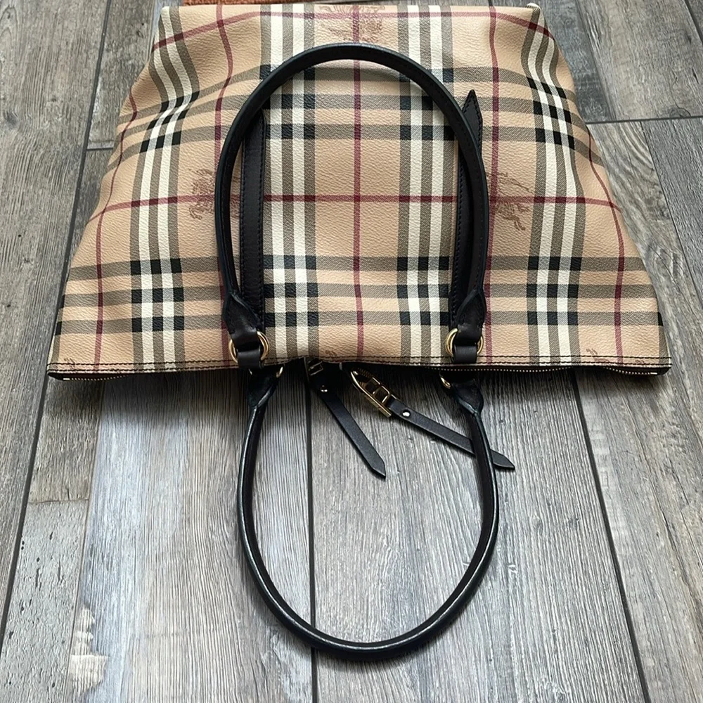 Authentic Burberry Plaid Haymarket Salisbury Tote Shoulder Bag Double Handle - Picture 6 of 17
